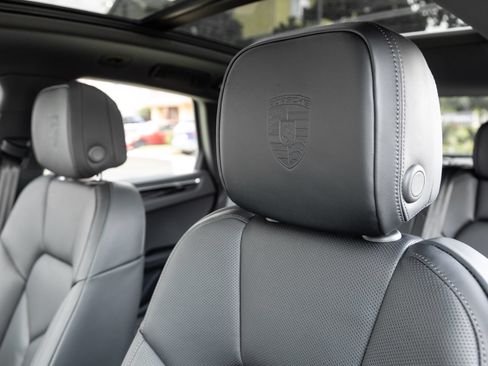 Certified 2026 Porsche Macan S AWD/4WD image 23