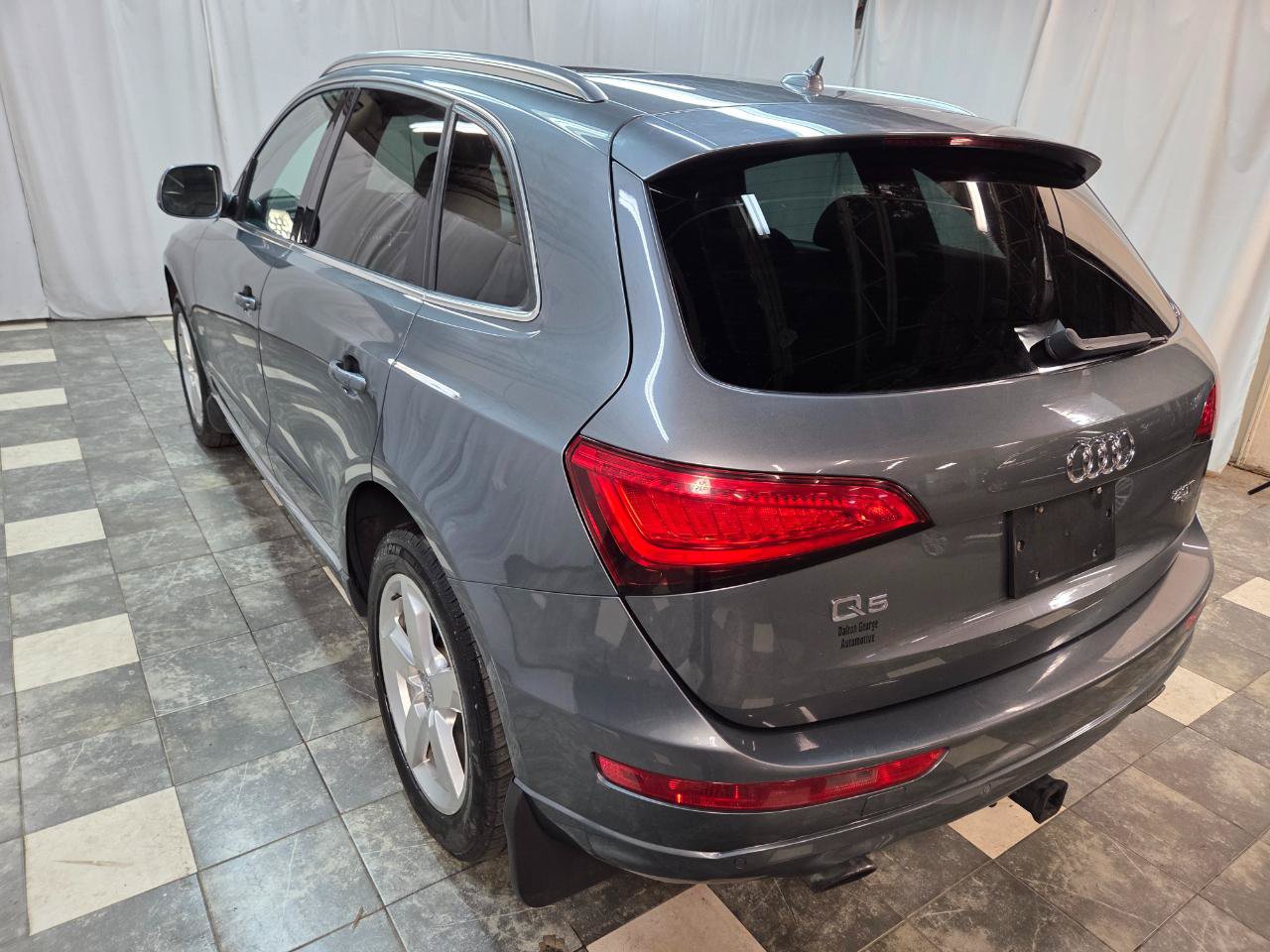 Used 2013 Audi Q5 2.0T Premium Plus AWD/4WD image 6