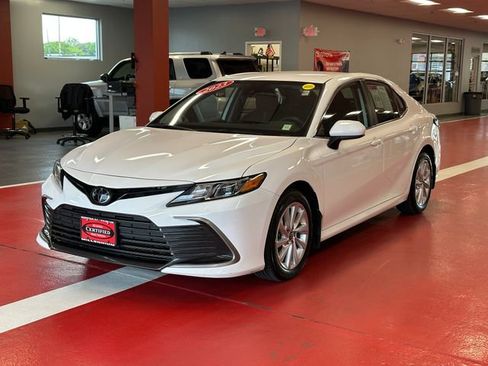 Certified 2023 Toyota Camry LE AWD/4WD image 7