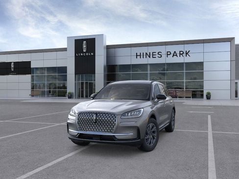 New 2026 Lincoln Corsair Premiere image 2