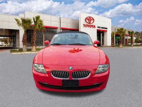 Used 2008 BMW Z4 3.0si image 9
