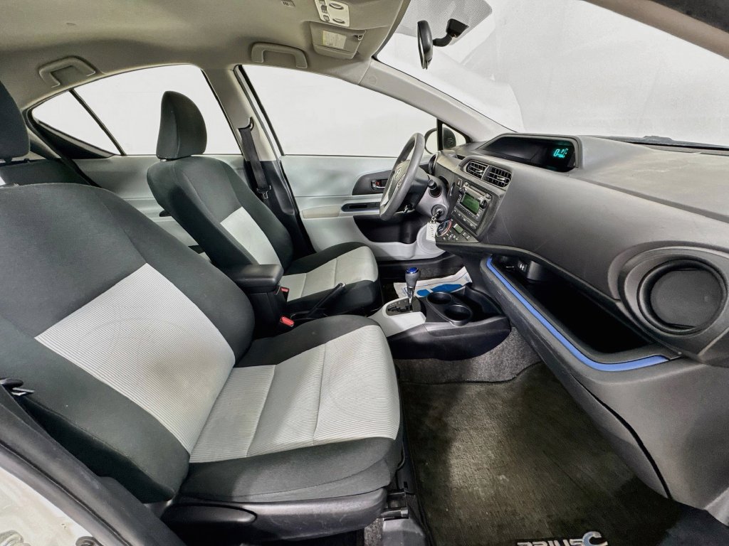 Used 2013 Toyota Prius C Two FWD image 31