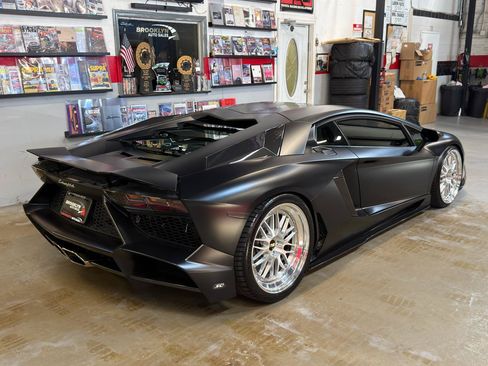 Used 2014 Lamborghini Aventador LP 720-4 50th Anniversario AWD/4WD image 8