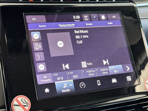 Certified 2023 Jeep Grand Cherokee L Laredo AWD/4WD image 19