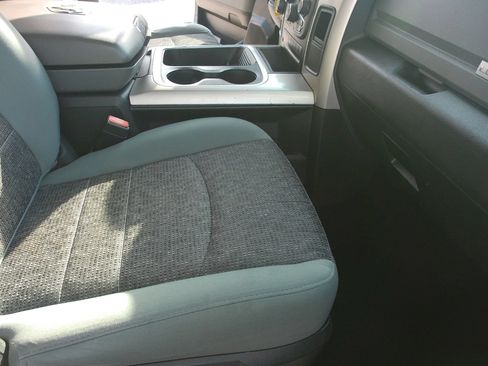 Used 2016 RAM 1500 Lone Star RWD image 33