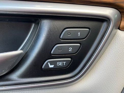 Used 2021 Honda CR-V Touring image 15