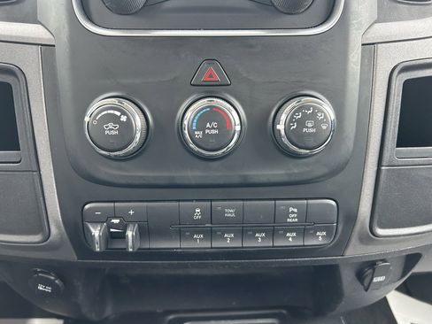 Used 2017 RAM 2500 Tradesman w/ Chrome Appearance Group image 21