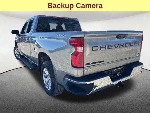 Used 2024 Chevrolet Silverado 1500 LT image 10