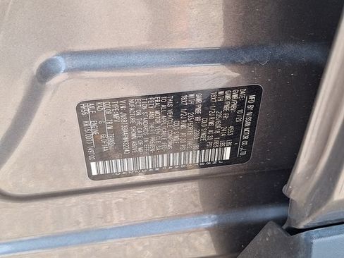 Certified 2023 Nissan Rogue SV FWD image 30