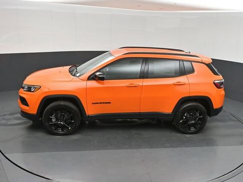 New 2026 Jeep Compass Latitude AWD/4WD image 36