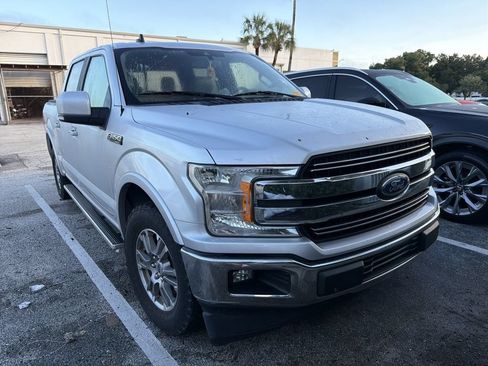 Used 2019 Ford F150 Lariat RWD image 5