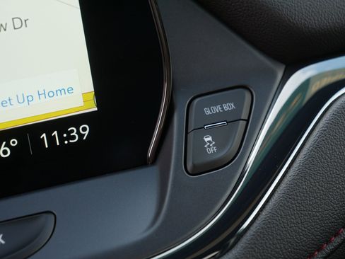 Certified 2025 Chevrolet Blazer RS w/ Enhanced Convenience Package image 31