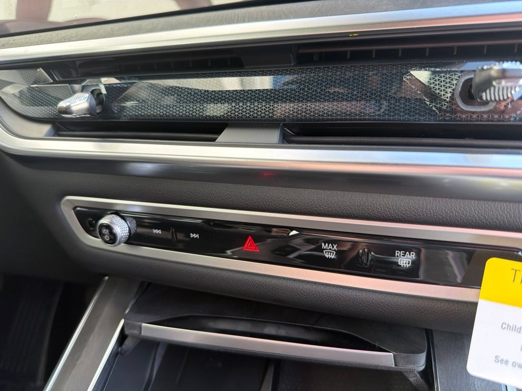 New 2026 BMW X5 xDrive40i w/ Climate Comfort Package AWD/4WD image 31