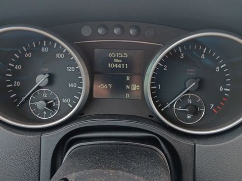 Used 2011 Mercedes-Benz ML 350 4MATIC image 4