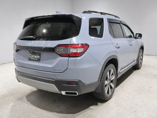 Used 2023 Honda Pilot Touring video 2