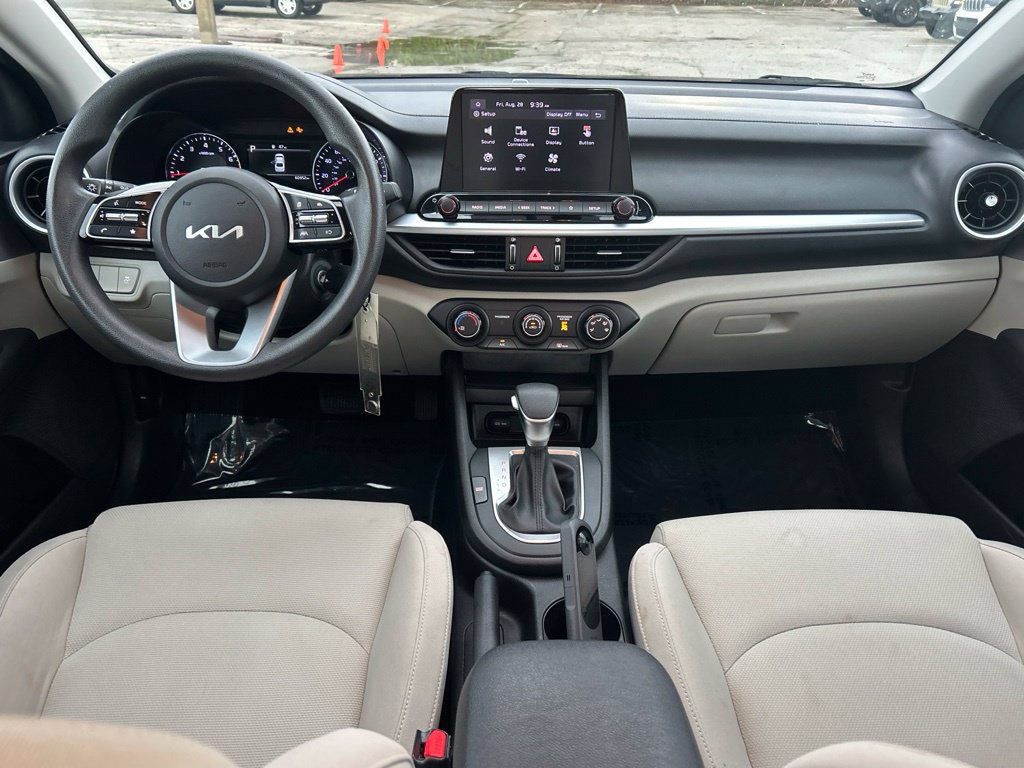 Used 2023 Kia Forte LXS FWD image 30