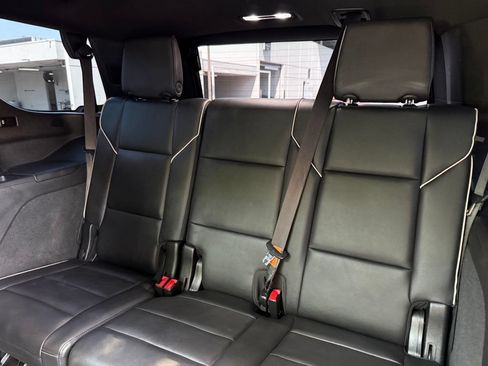Used 2021 Cadillac Escalade Sport w/ Driver Assist Tech Package AWD/4WD image 14