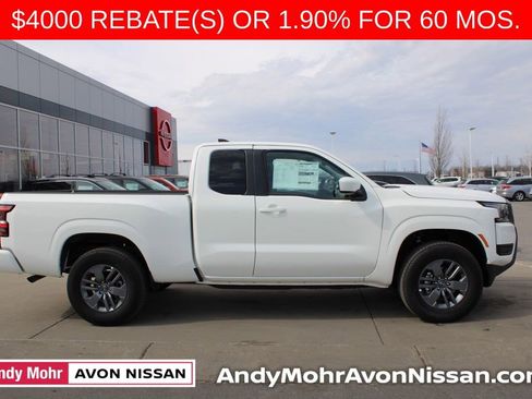 New 2025 Nissan Frontier SV image 3