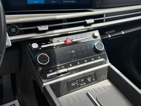Certified 2024 Hyundai Santa Fe XRT AWD/4WD image 21