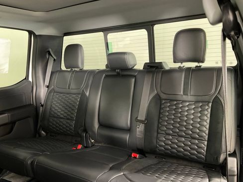 New 2026 Ford F250 Lariat w/ Black Appearance Package AWD/4WD image 15