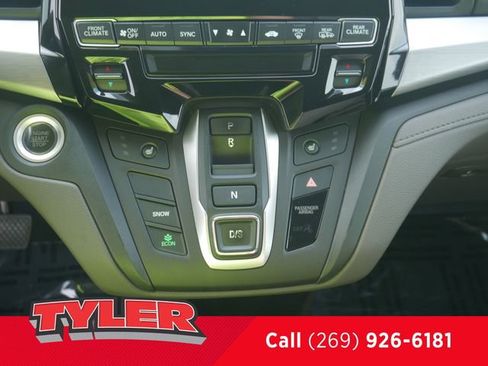 Used 2018 Honda Odyssey EX-L image 30
