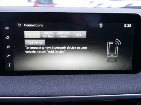 Certified 2025 Nissan Kicks SV w/ Illumination Package image 36