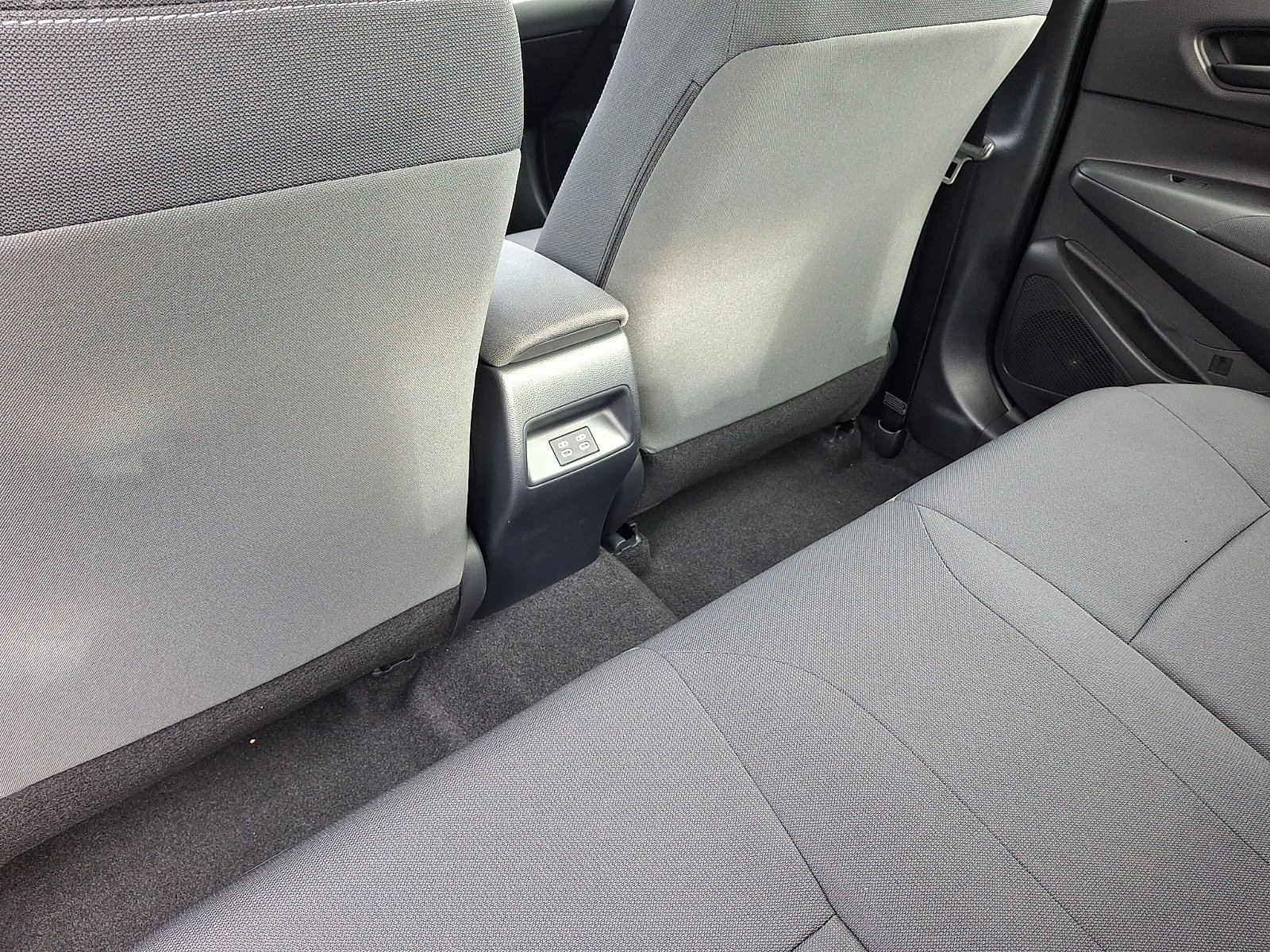 Used 2026 Toyota Corolla LE FWD image 11