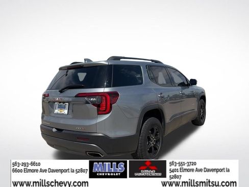 Used 2023 GMC Acadia AT4 w/ Technology Package AWD/4WD image 5