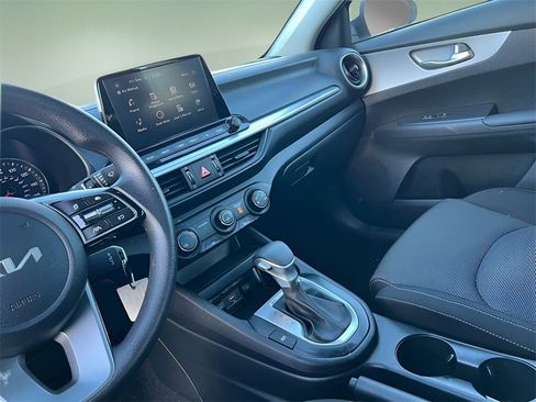 Used 2024 Kia Forte LXS image 20