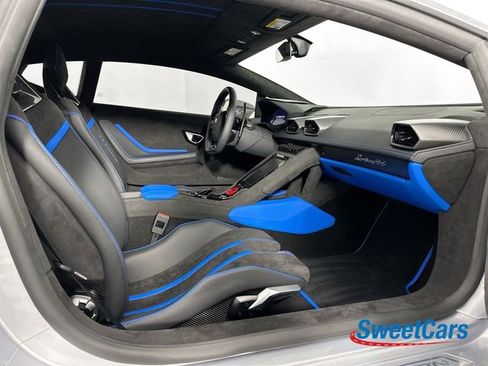 Used 2023 Lamborghini Huracan Tecnica RWD image 10