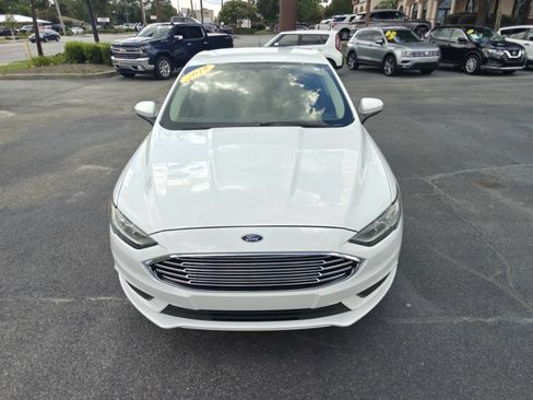 Used 2018 Ford Fusion S FWD image 4