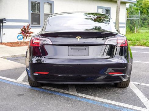 Used 2023 Tesla Model 3 Standard Range RWD image 4