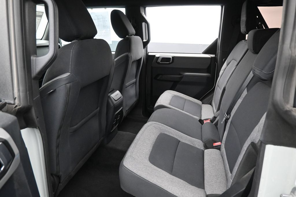 Used 2023 Ford Bronco Big Bend AWD/4WD image 6