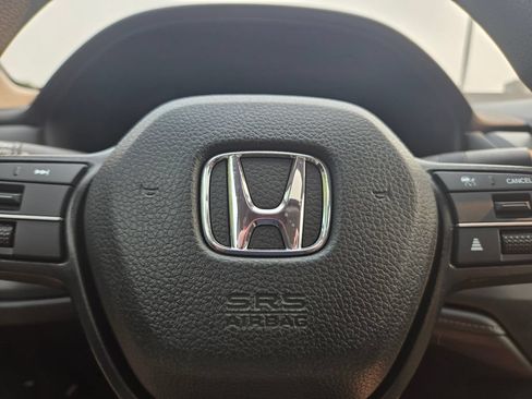 Used 2024 Honda Accord EX image 23