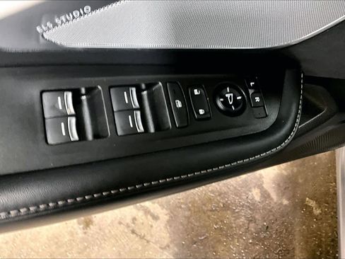 Used 2022 Acura RDX FWD w/ Technology Package image 32