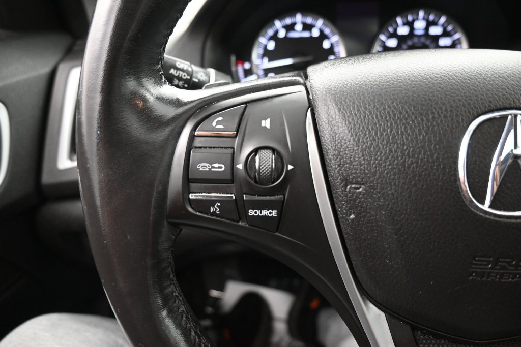 Used 2018 Acura TLX FWD image 15