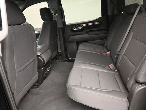 Used 2024 Chevrolet Silverado 1500 LT image 14