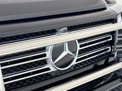 Used 2023 Mercedes-Benz G 550 image 37