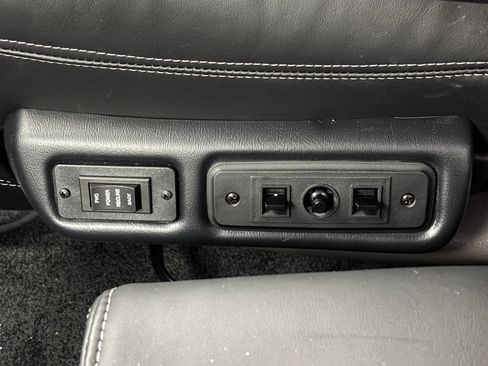 New 2026 GMC Savana 3500 Extended w/ Driver Convenience Package RWD image 39