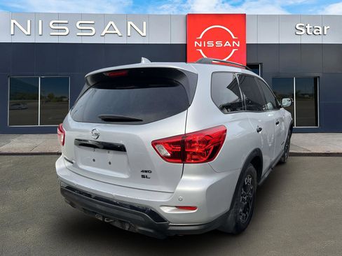 Used 2020 Nissan Pathfinder SL AWD/4WD image 6