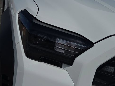New 2026 Toyota 4Runner TRD Off-Road Premium AWD/4WD image 8
