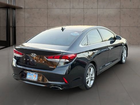 Used 2018 Hyundai Sonata Limited image 15