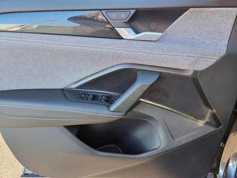 New 2026 Volkswagen Tiguan S image 9