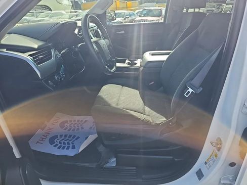 Used 2017 Chevrolet Tahoe 4WD image 10