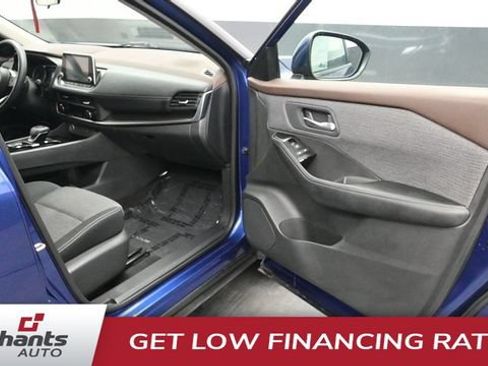 Used 2023 Nissan Rogue SV AWD/4WD image 13