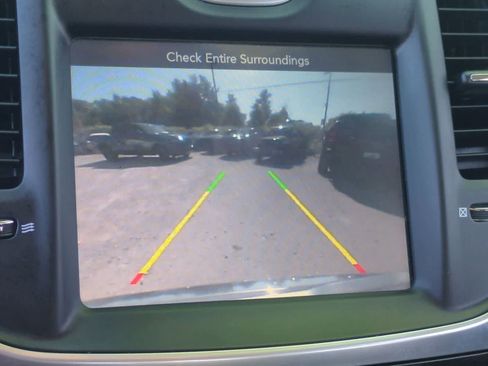 Used 2015 Chrysler 300 Limited w/ Driver Convenience Group RWD image 27
