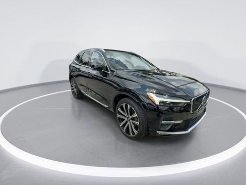 Used 2023 Volvo XC60 B5 Ultimate AWD/4WD image 2