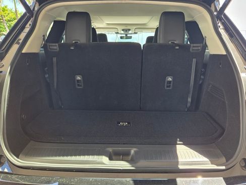 Certified 2026 INFINITI QX60 Luxe w/ Cargo Package image 12