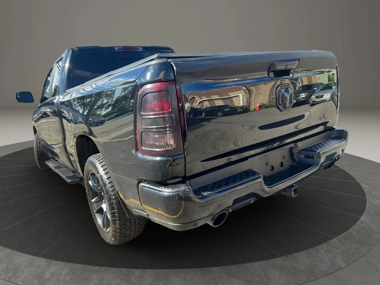 Used 2020 RAM 1500 Big Horn AWD/4WD image 3