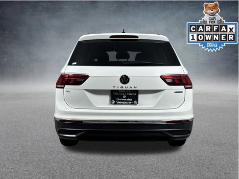 Used 2024 Volkswagen Tiguan SE image 7